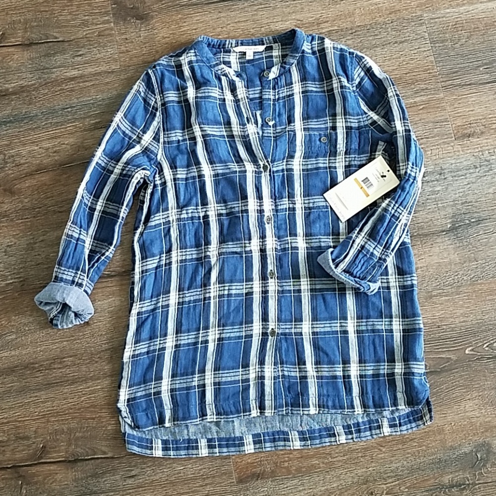 Plaid top
